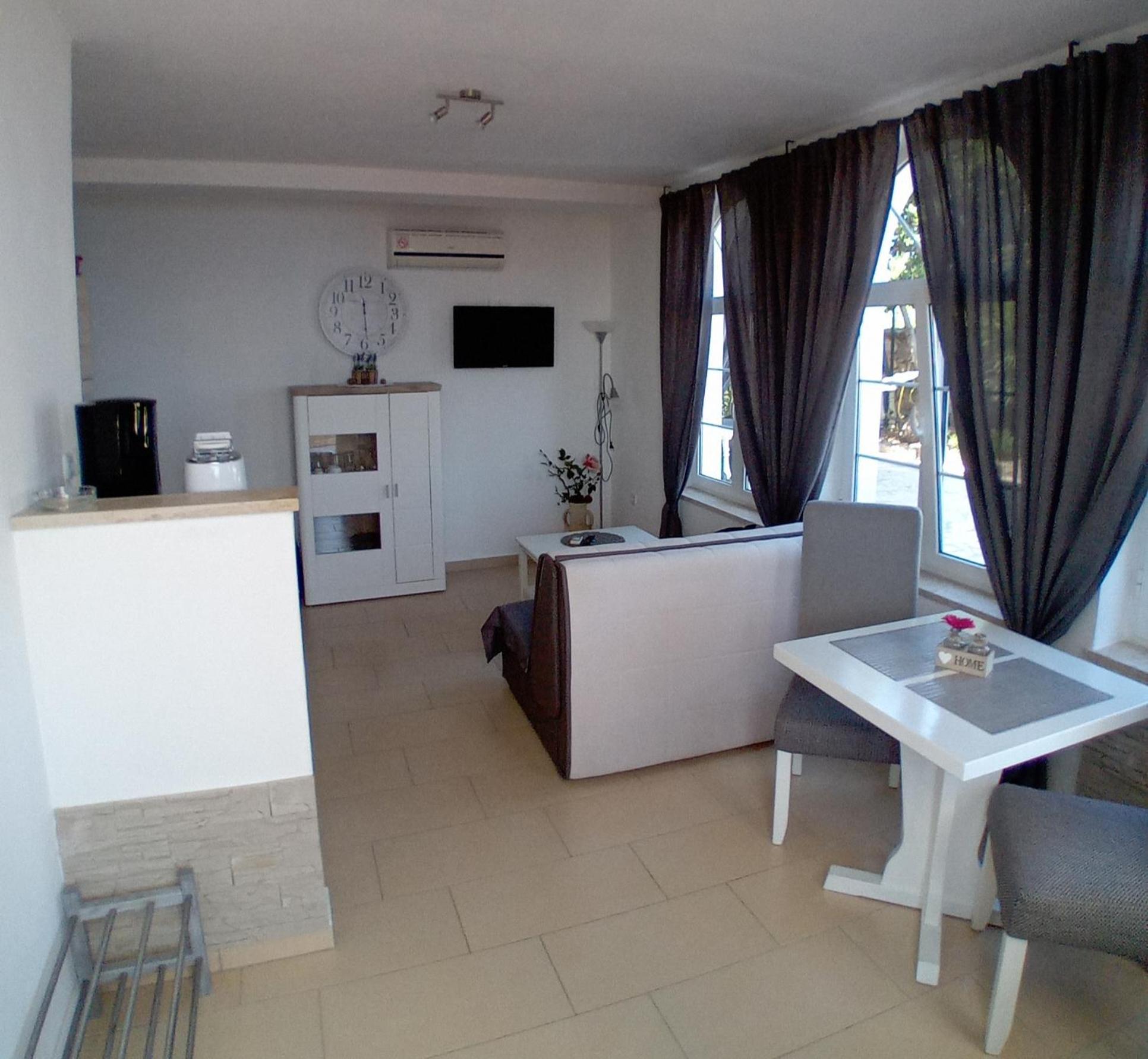 Vivi Studio Apartments Mali Lošinj Kültér fotó